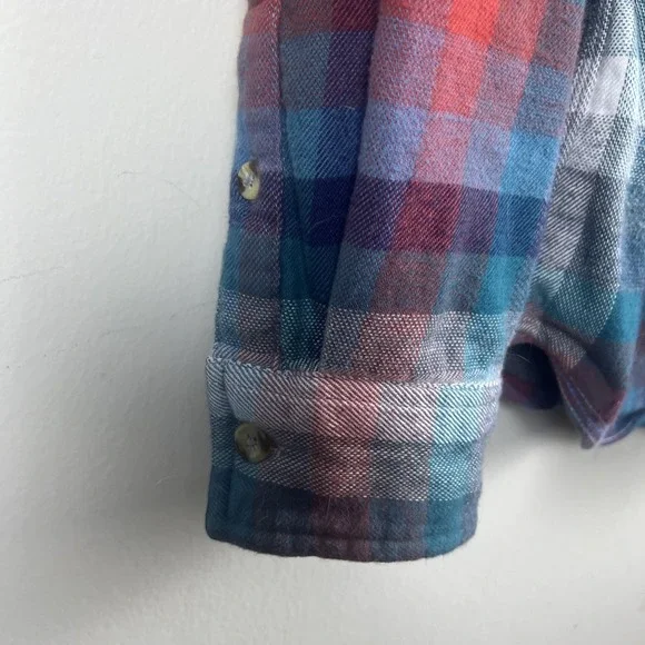 Carbon 2 Cobalt Men's Large Multicolor Double Pocket Long Sleeve Button-Up - Picture 4 of 5